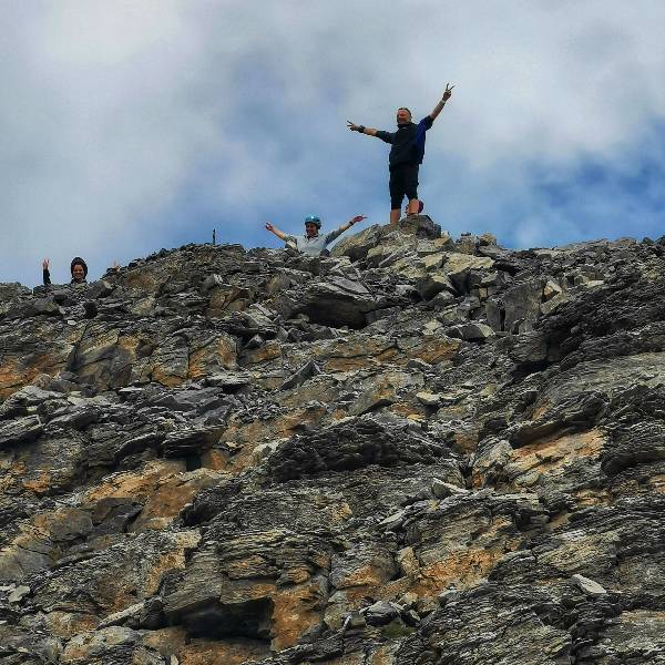 Apus de soare peste apă