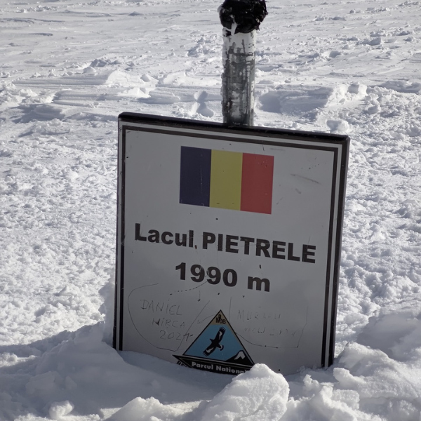 drumetie-retezat-lacul-pietrele